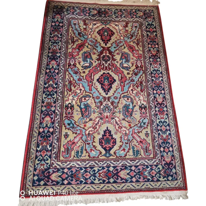 PAKISTANi RUG