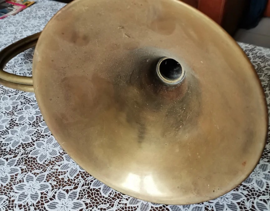 HUNTING HORN