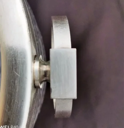 Rare Seau À Champagne ou à glaçons en cristal contour et anses en métal argenté