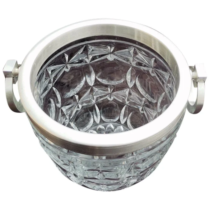 CHAMPAGNE BUCKET
