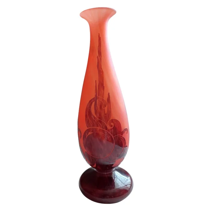 ART DECO PERIOD VASE