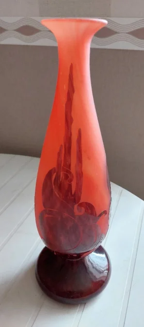 ART DECO PERIOD VASE