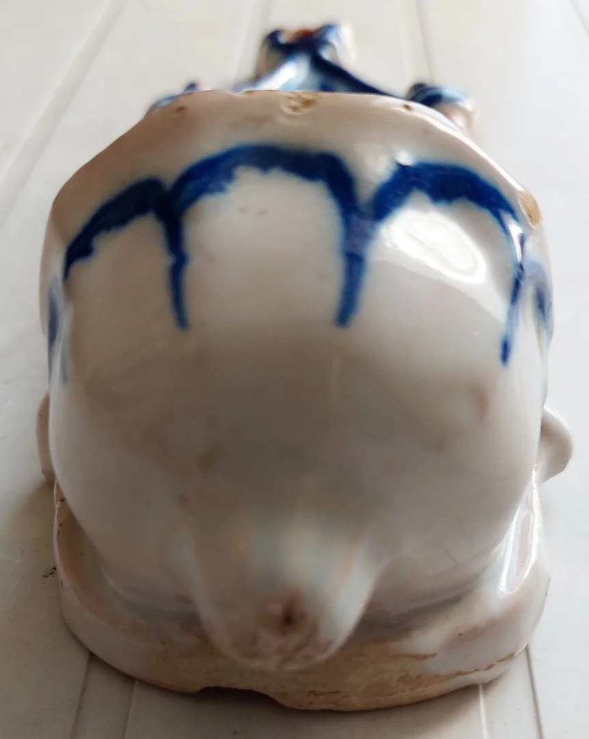 HOLY WATER FONT