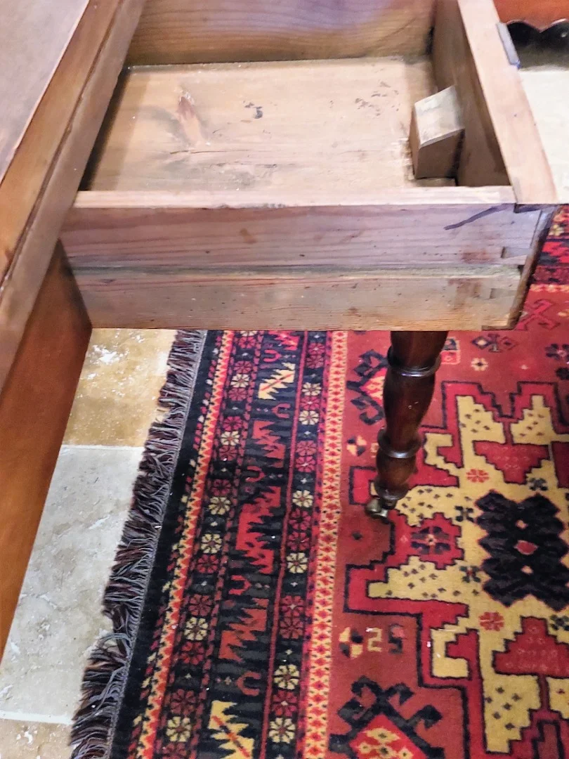 MESA PLEGABLE PERIODO LOUIS PHILIPPE