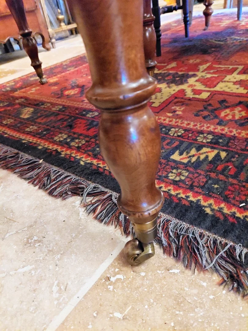 MESA PLEGABLE PERIODO LOUIS PHILIPPE