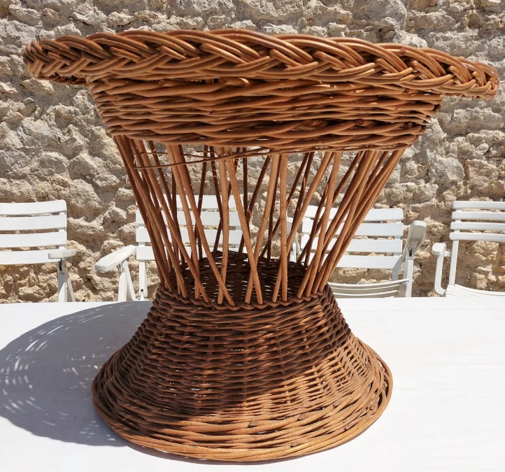 Table basse en rotin année 50 ou 60