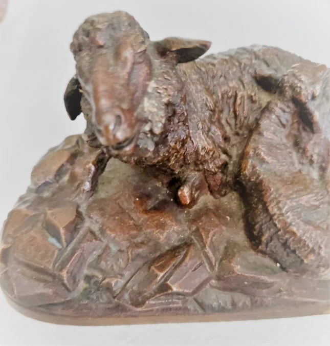 Sculpture, brebis avec son agneau - signé Buci - Bronze (patiné) - Fin du XIXe siècle