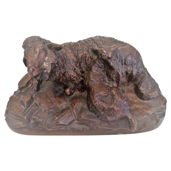 Sculpture, brebis avec son agneau - signé Buci - Bronze (patiné) - Fin du XIXe siècle