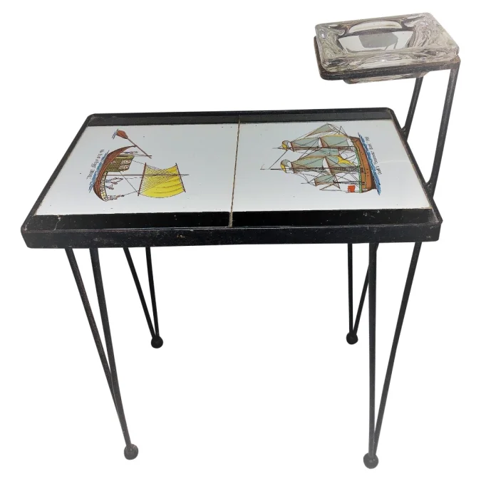 Table basse ou bout de canapé en fer forgé noir des années 50/60