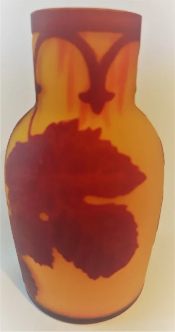 Vase décor vigne dégagé à l'acide signé de Degué David GUERON (1892-1950)