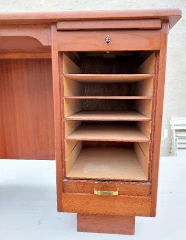 SCANDINAVIAN STYLE DESK