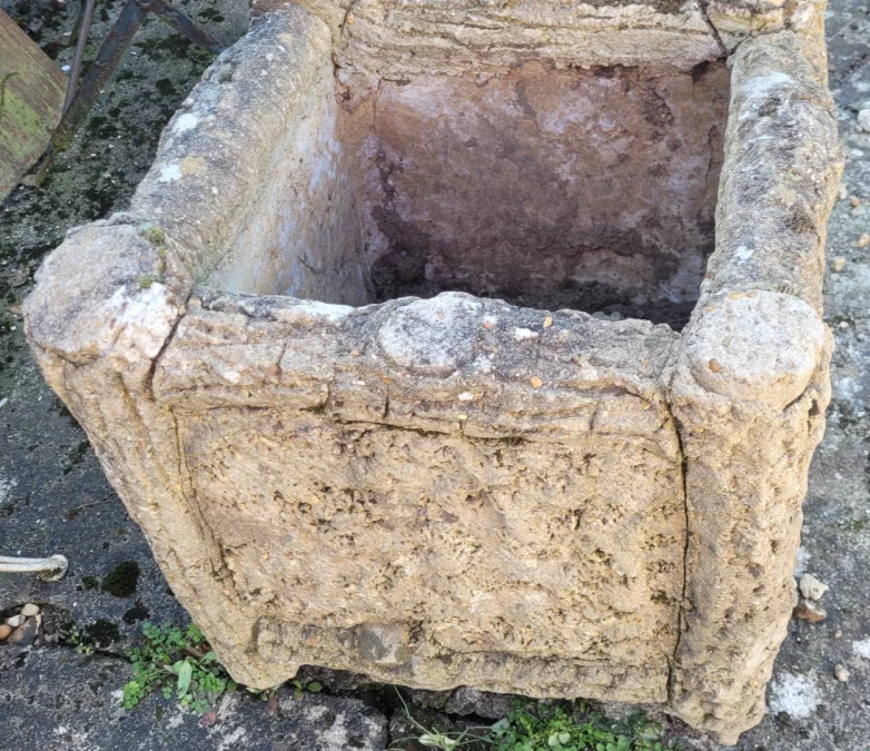 FLOWER BOX
