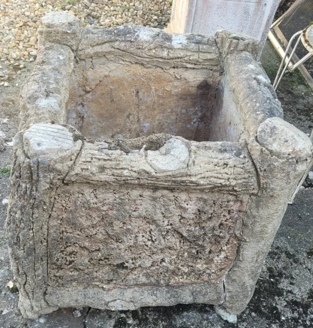 FLOWER BOX