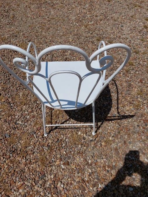 GARDEN ARMCHAIR