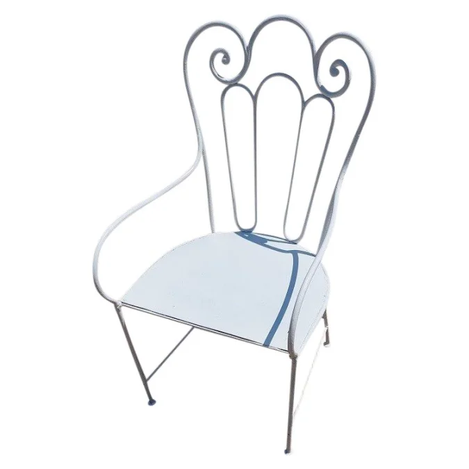GARDEN ARMCHAIR