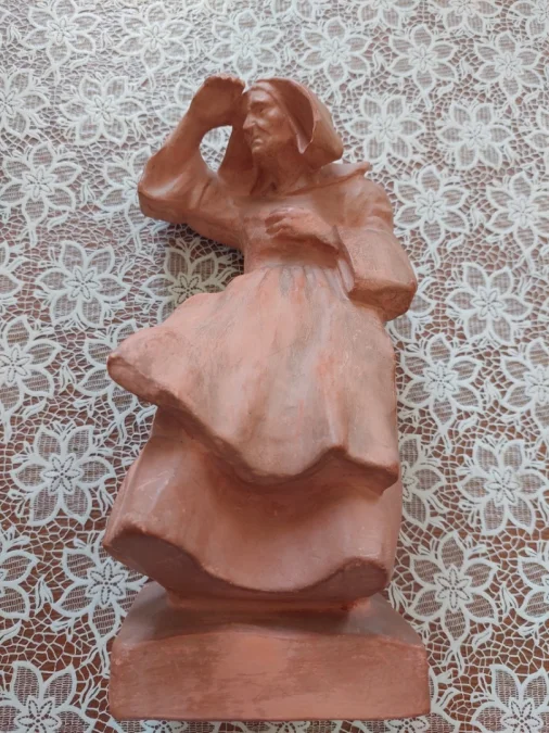 STATUETTE OF A BRETON by Yvon ROY