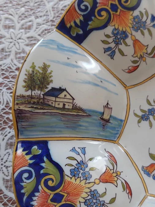 DEVRES CERAMIC DISH