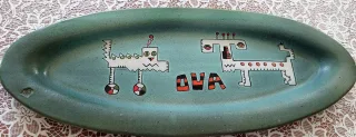 Grand plat oval en gres signé du cachet LR de Rémi Lacombe milieu XXème