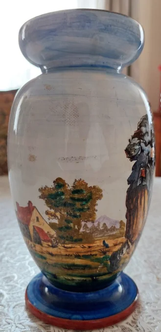 GIEN FAIENCE VASE