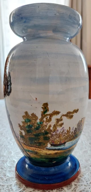 GIEN FAIENCE VASE