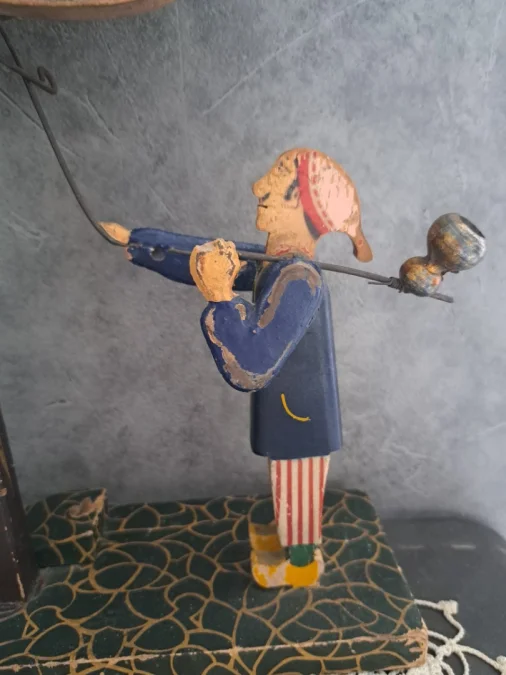 Jeu du pommier en bois sans billes année vers 1930
