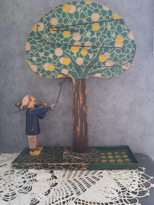 Jeu du pommier en bois sans billes année vers 1930
