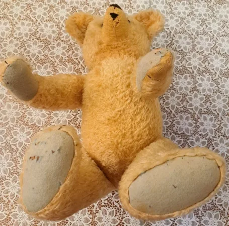 Ours en peluche avec les yeux de verre année 1920 ou 1930 haut 57 cm