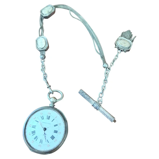 Montre à gousset avec sa châtelaine en argent à clapet