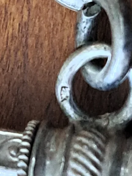 Montre à gousset avec sa châtelaine en argent à clapet