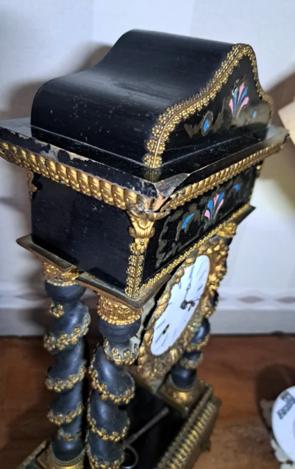 Pendule Ancienne Portique Napoléon 3 avec Marqueterie Boulle