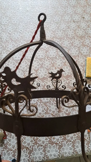 Couronne d'office ou porte saucissons  à 8 crochets de cuisine antique français
