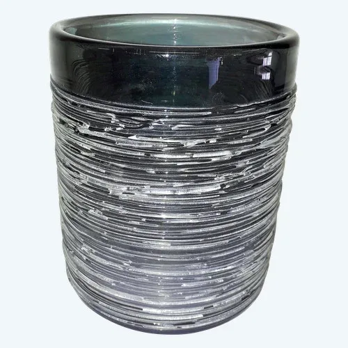 Vase en verre Scandinave signature a voir année 60