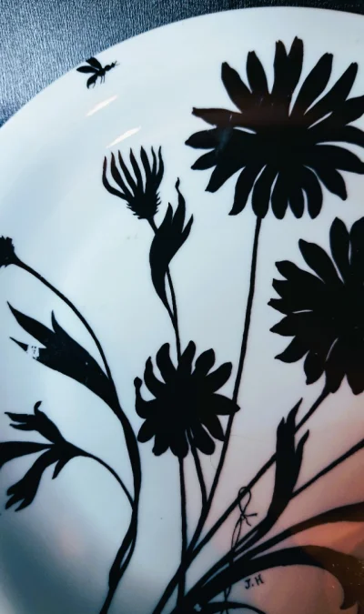 PLATE decorated by Jeannine METREAU for PRIMAVERA