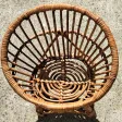 Fauteuil rond en rotin pour enfants année 70