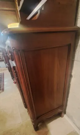 Buffet deux corps vaissellier en merisier syle louis XV  milieu XXème