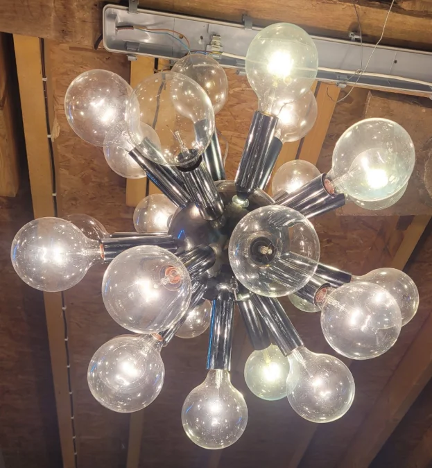 Lustre Suspension 24 ampoules "Sputnik"  Vintage Moderniste métal chrome