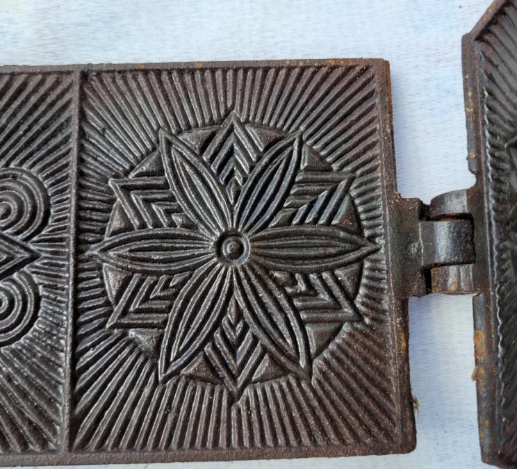 Gaufrier en fonte de fer début 20ème