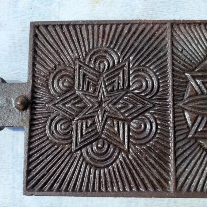 Gaufrier en fonte de fer début 20ème