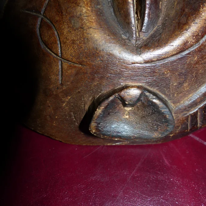AFRICAN MASK