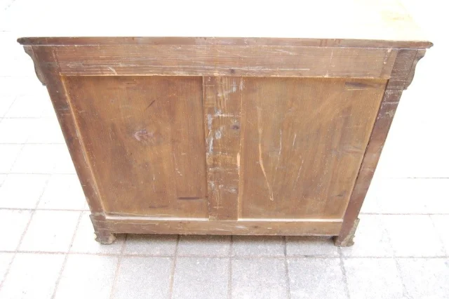 Cassettone Luigi Filippo in ciliegio, XIX secolo — Eccellente stato