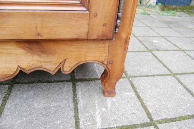 Louis XV-buffet in kersenhout, 19e eeuw — Uitstekende staat
