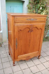 Louis XV konfituurkast in kersenhout, 19e eeuw