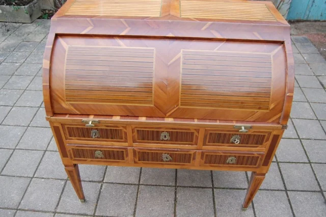 Bureau a cilindro Luigi XVI in noce e prugno, XVIII secolo — Eccellente stato