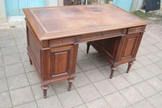Napoléon III bureau in noten, 19e eeuw