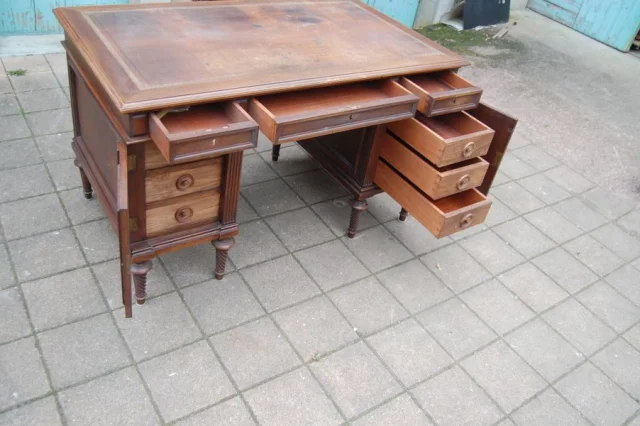 Napoléon III bureau in noten, 19e eeuw — Te restaureren