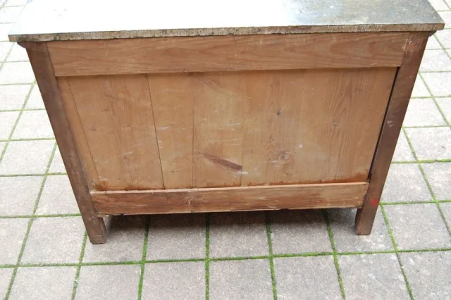 Restauration / Louis-Philippe walnut chest of drawers, 19th century — Excellent condition