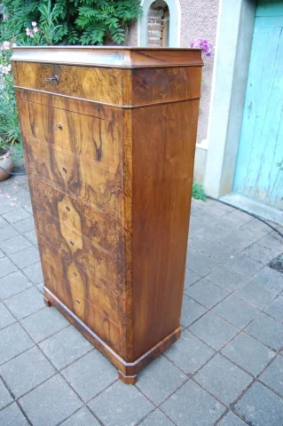 Louis-Philippe solid walnut semainier, 19th century — Excellent condition