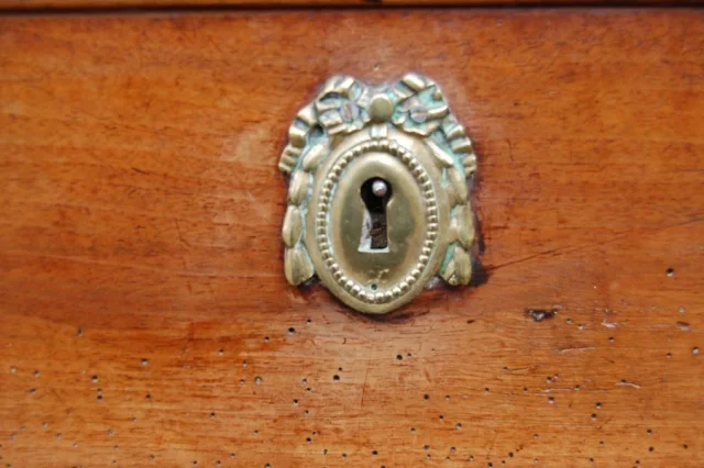 Cassettone secrétaire Luigi XVI in noce, XVIII secolo — Eccellente stato