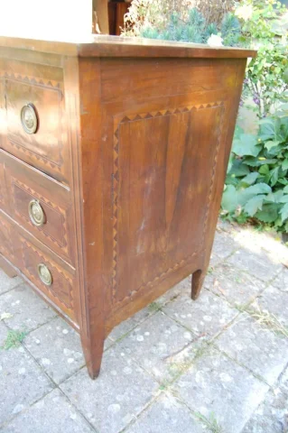 Louis XVI notenhout secretaire-ladekast, 18e eeuw — Uitstekende staat