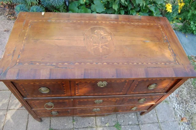 Louis XVI notenhout secretaire-ladekast, 18e eeuw — Uitstekende staat